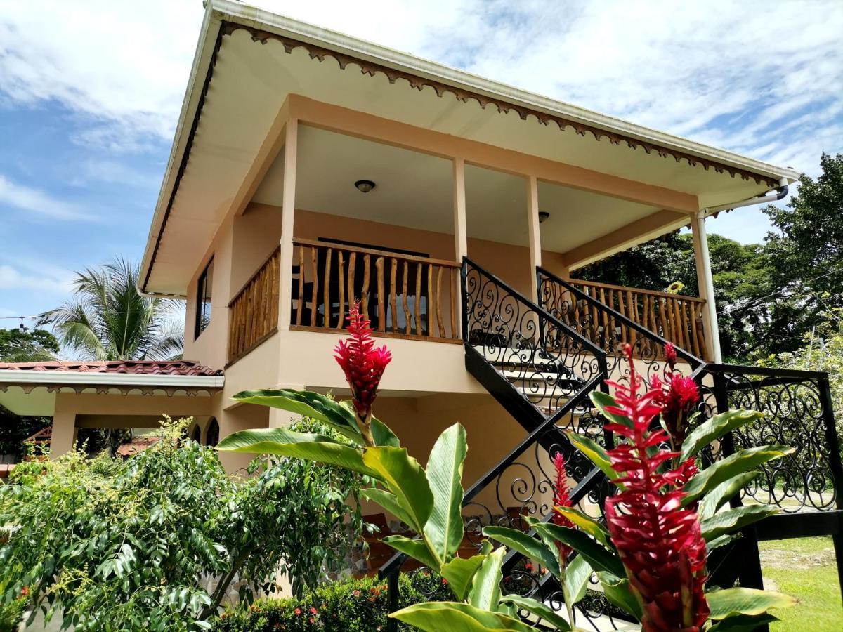 Bungalows Malu Cahuita Exterior photo