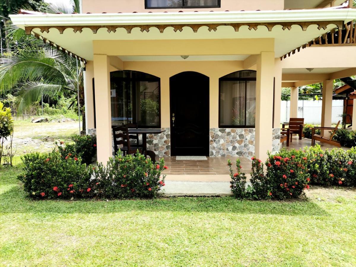 Bungalows Malu Cahuita Exterior photo