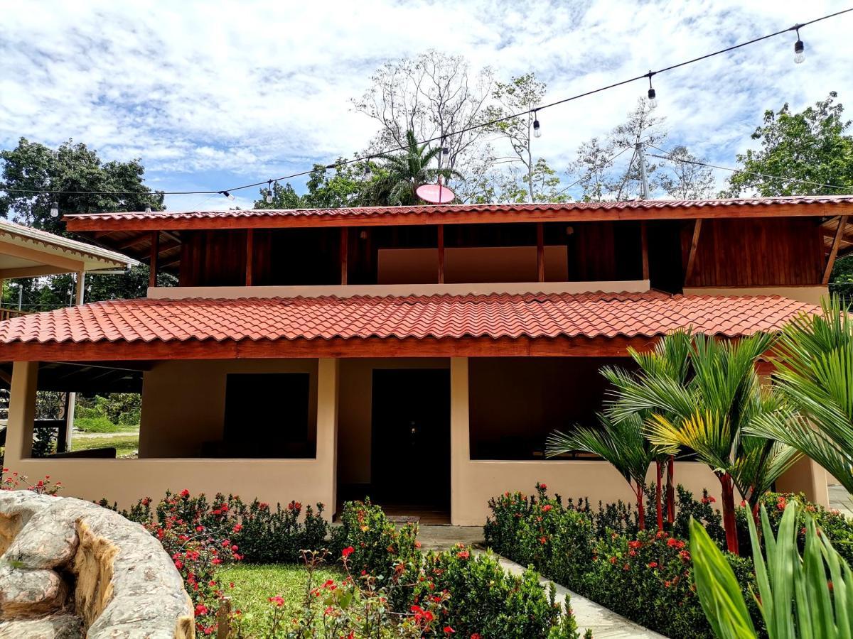 Bungalows Malu Cahuita Exterior photo