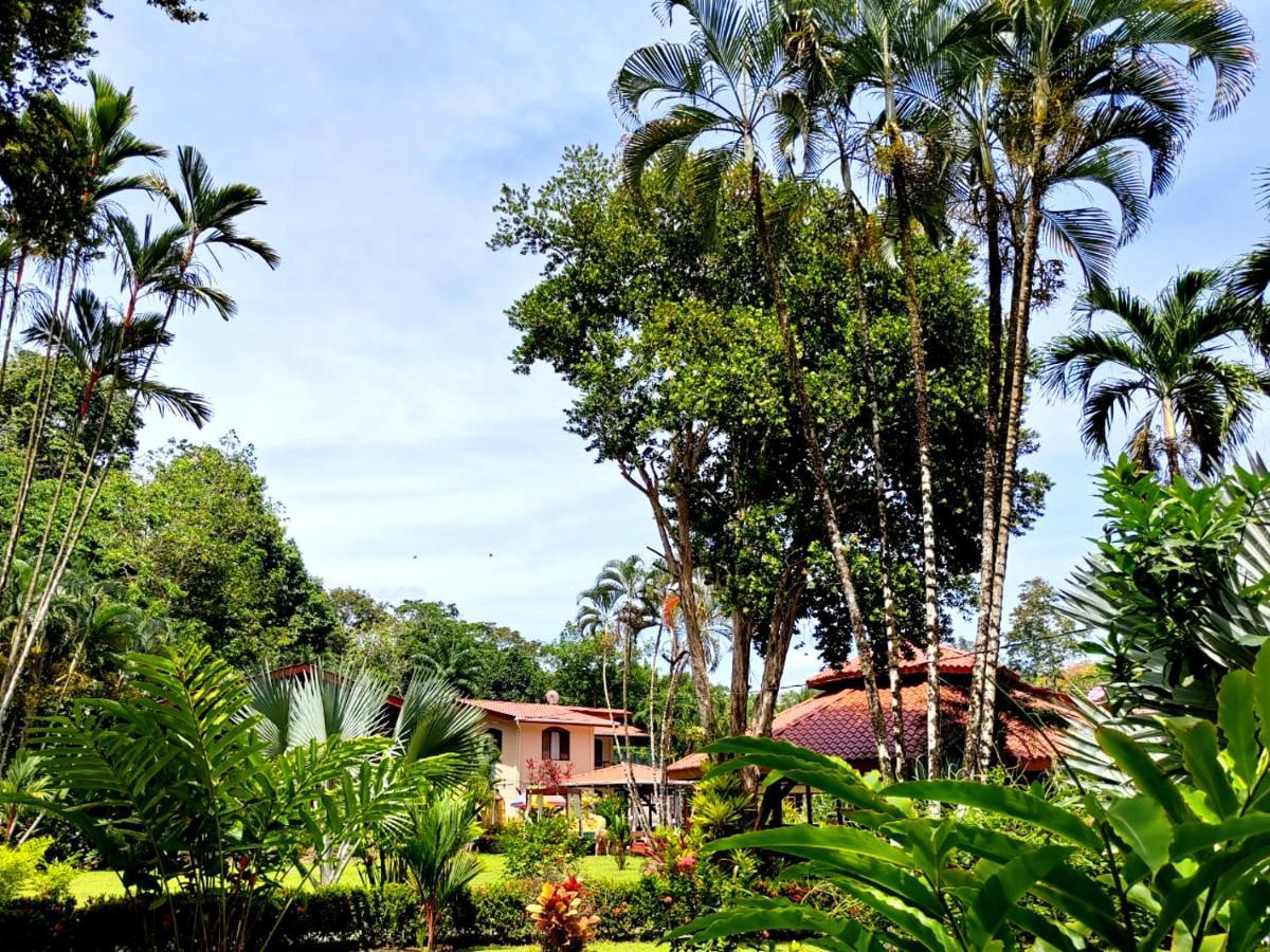 Bungalows Malu Cahuita Exterior photo