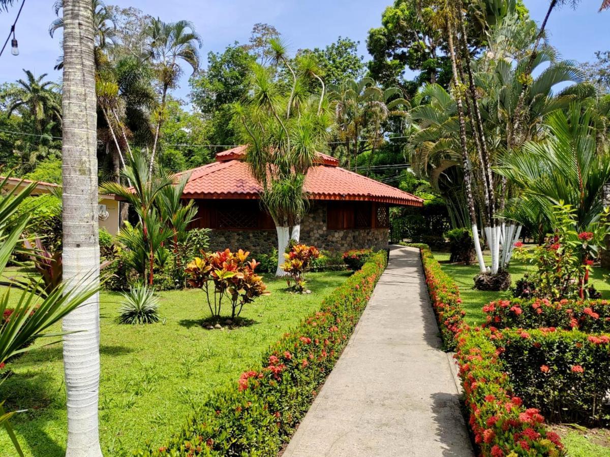 Bungalows Malu Cahuita Exterior photo