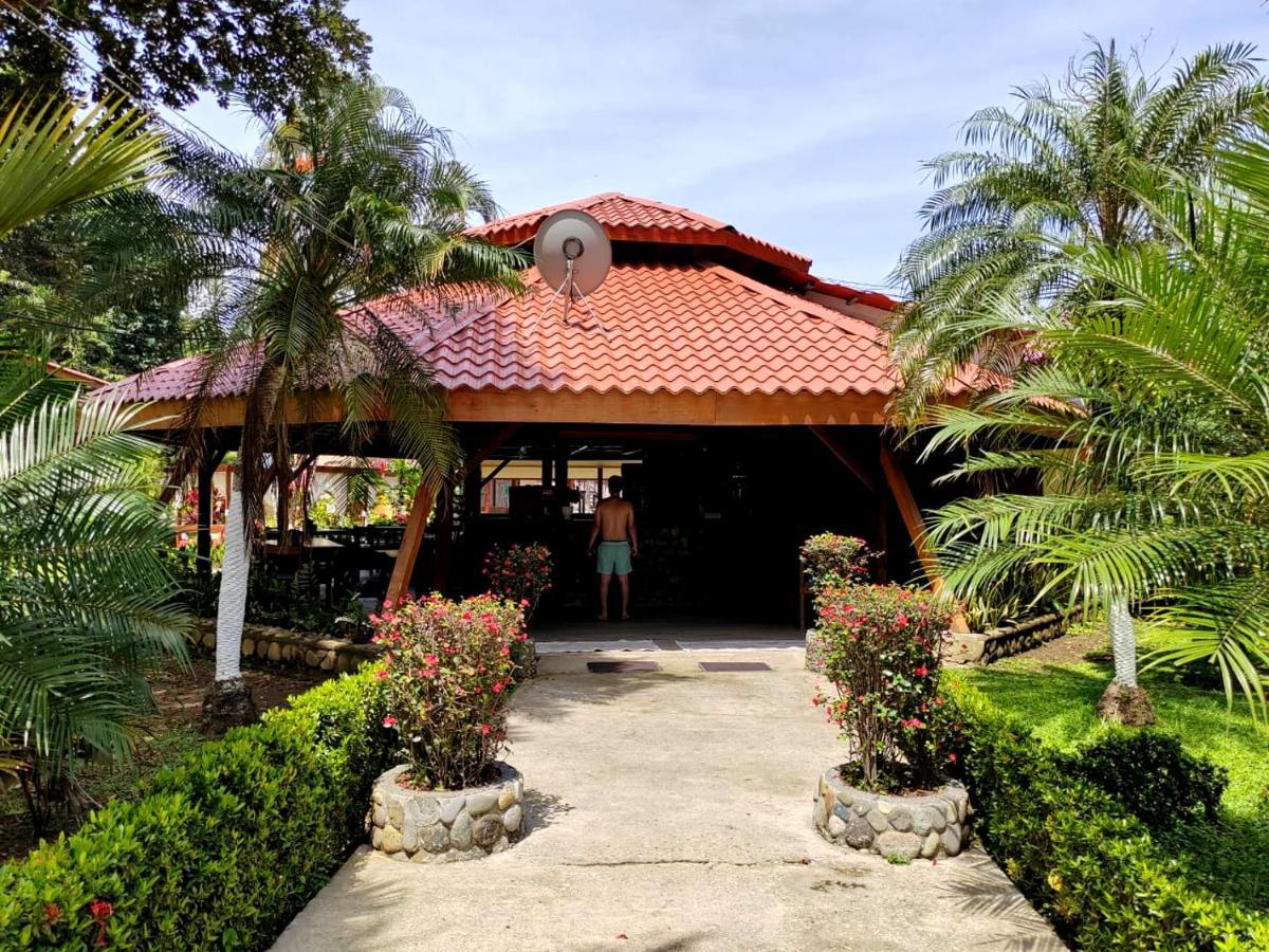 Bungalows Malu Cahuita Exterior photo